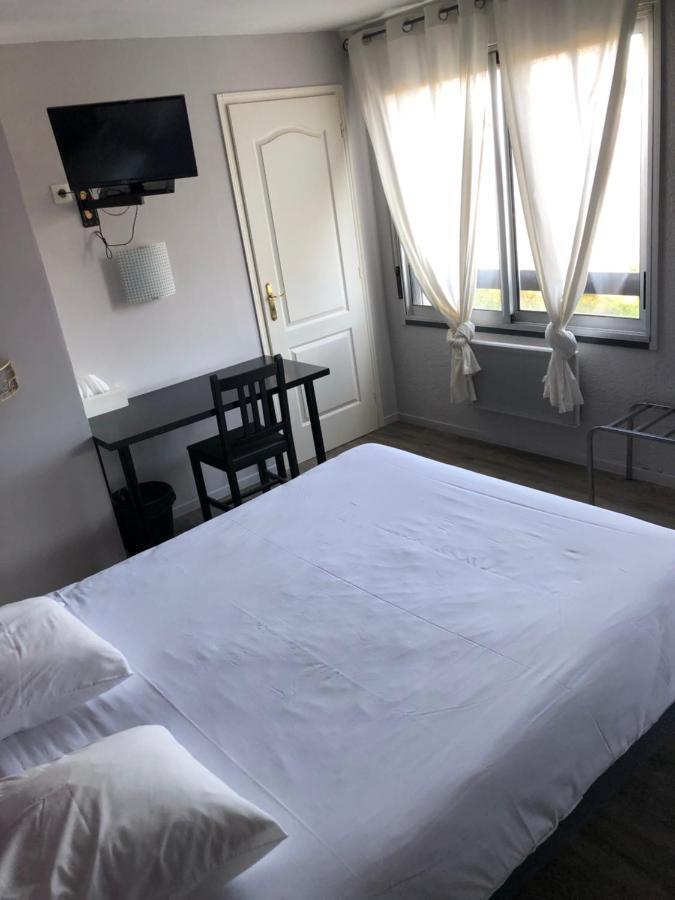 Logis Hotel L'Abricotine Tain-lʼHermitage 외부 사진